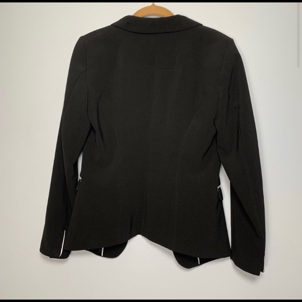H&M | Black Blazer - Picture 3 of 9